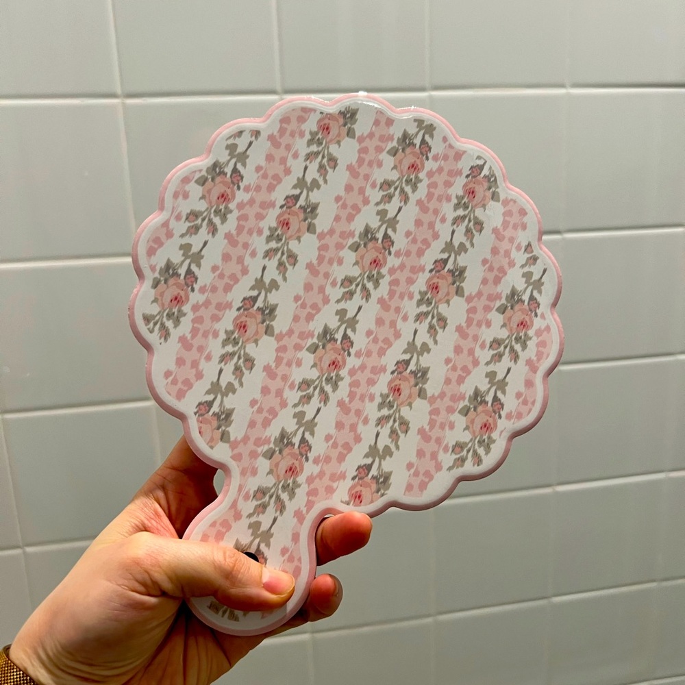 LoveShackFancy inspired trivet/coaster